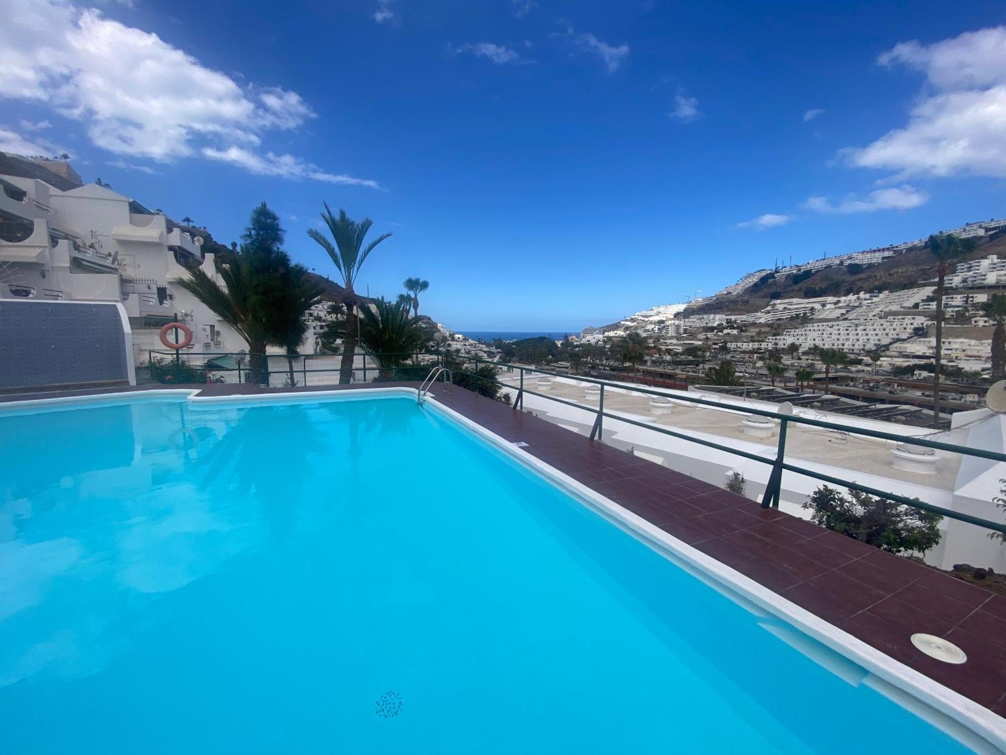 Stylish And Comfortable Duplex Apartment Near Swimming Pool Mogan Exterior photo
